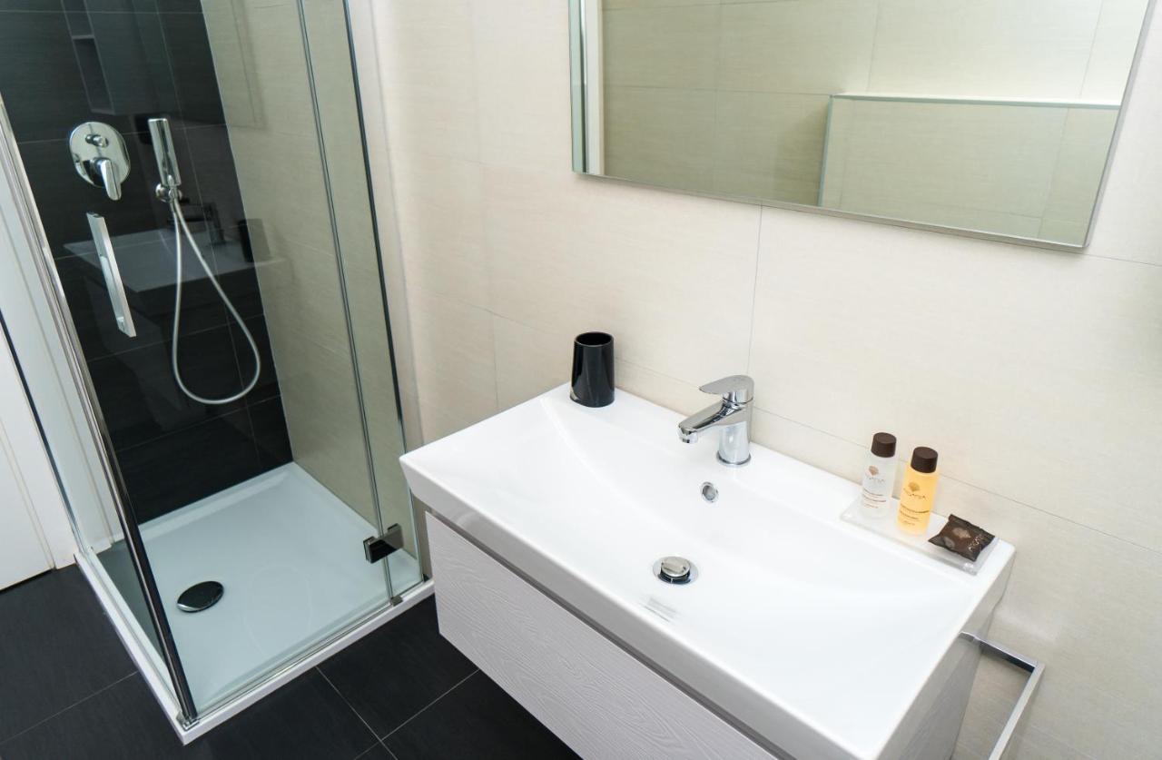 Casa Alberta Apartment Pieve Di Ledro Luaran gambar